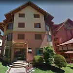 Apartamento No Centro Em Gramado